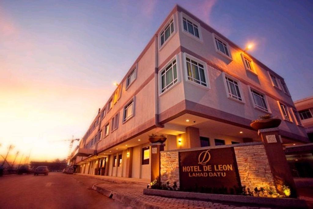 Hotel De Leon II Lahad Datu Exterior photo